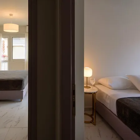 Apartment Ermou Street *